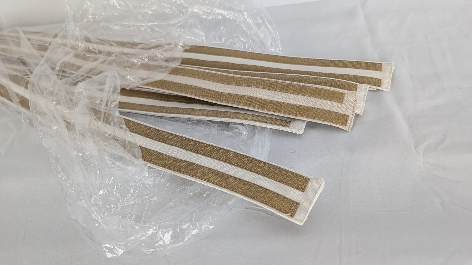 Fabric joining strips with Velcro